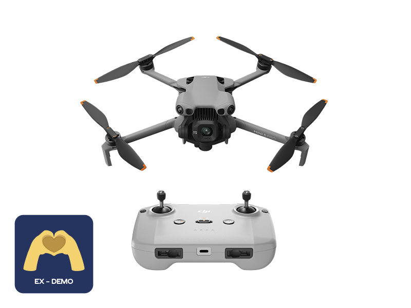 Ex-Demo DJI Mini 5 Pro Fly More Combo w. DJI RC-N3